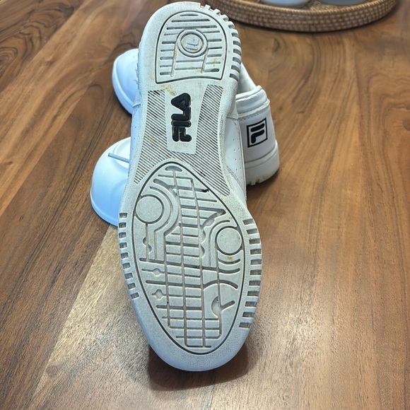 Women’s White Fila  Sneakers - Picture 5 of 10
